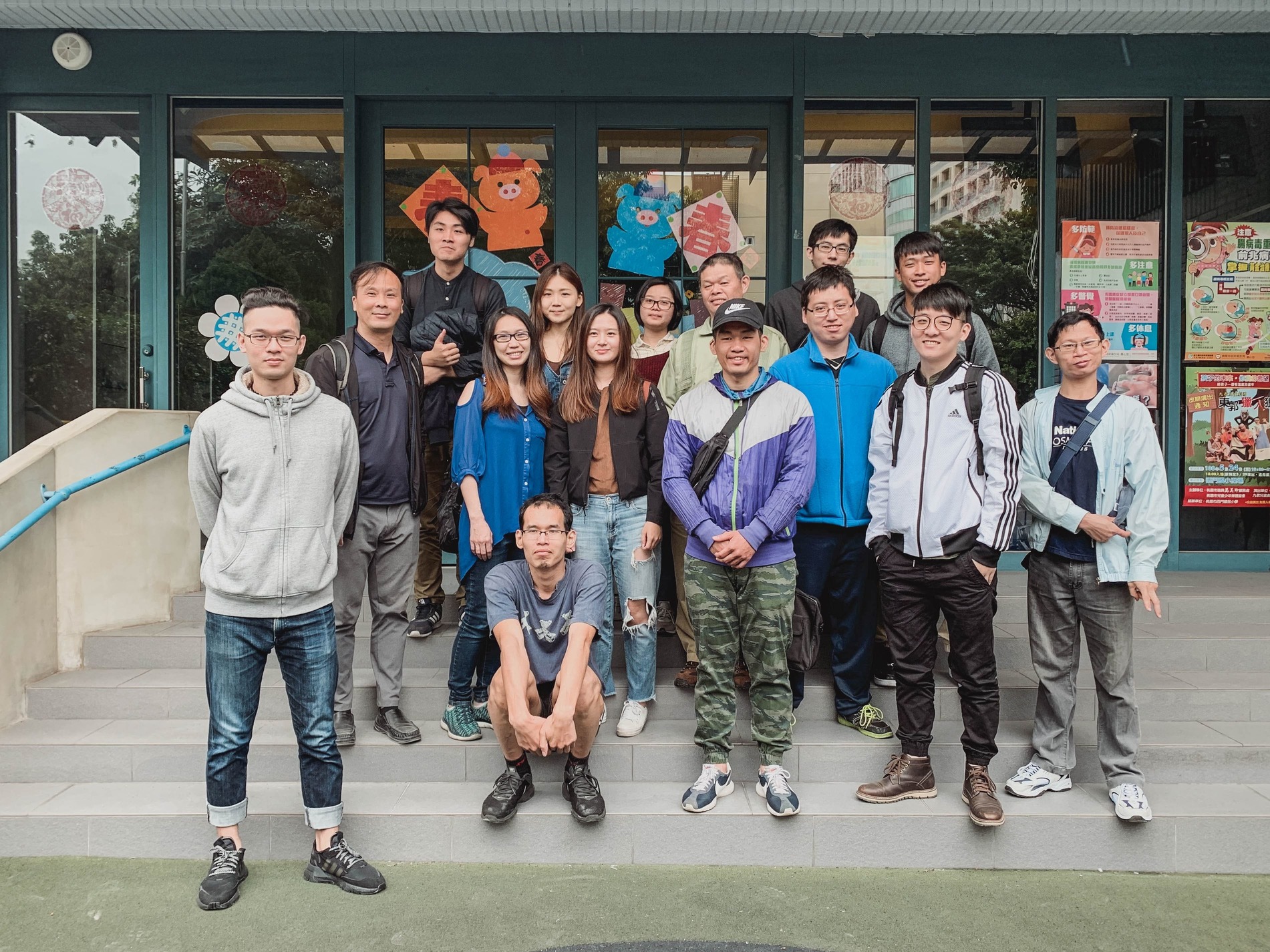 室設班學員踏出教室，親自考察設計案工地、廚具及磁磚公司，累積滿滿實務經驗！