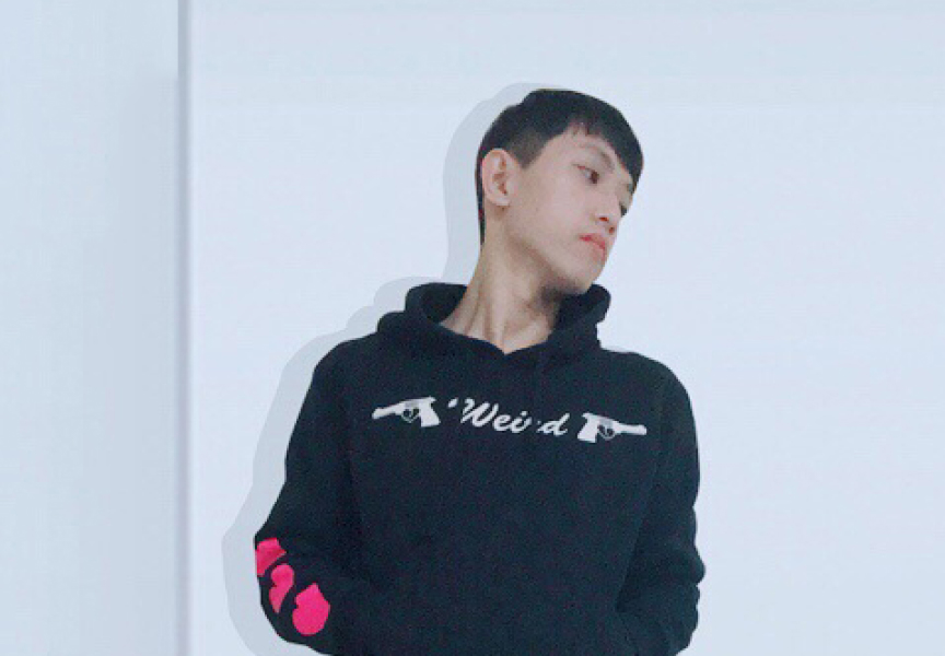 李佳韋